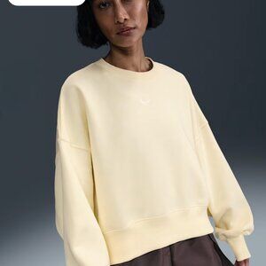 Nike Phoenix Fleece Over-Oversized Crewneck Sweatshirt Yellow Never Worn Medium